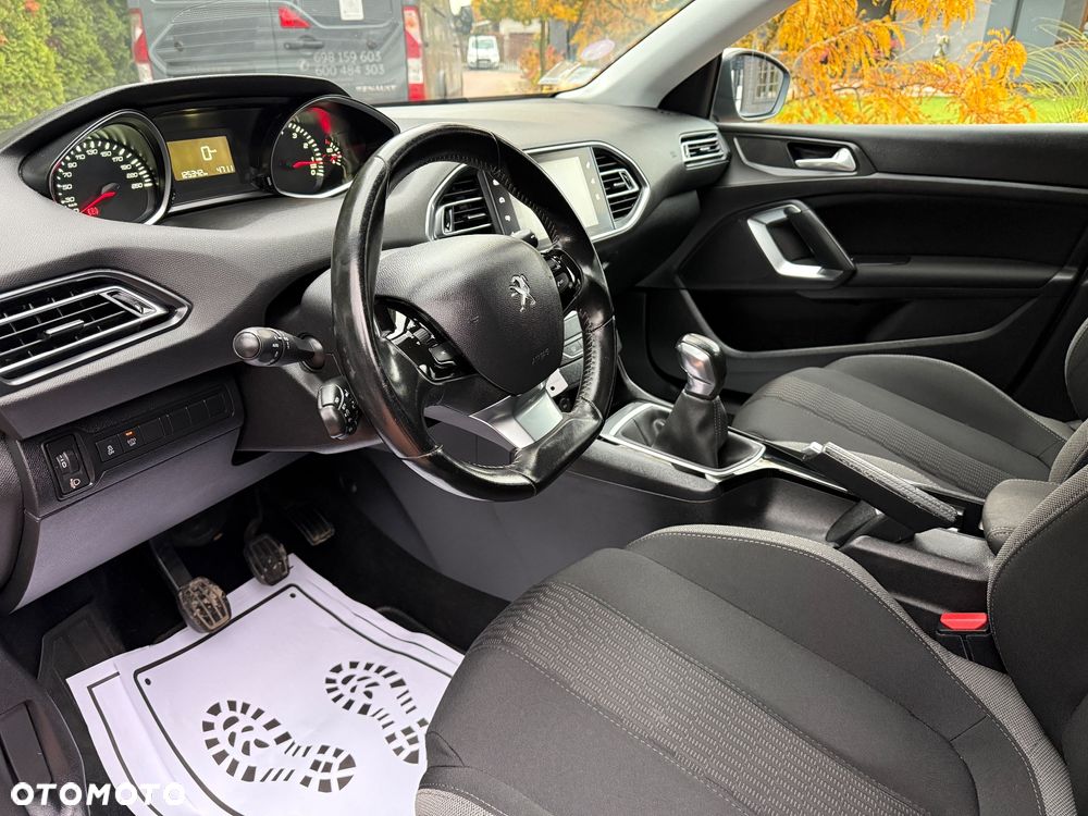 Peugeot 308 PureTech 110 Stop & Start Style - 5