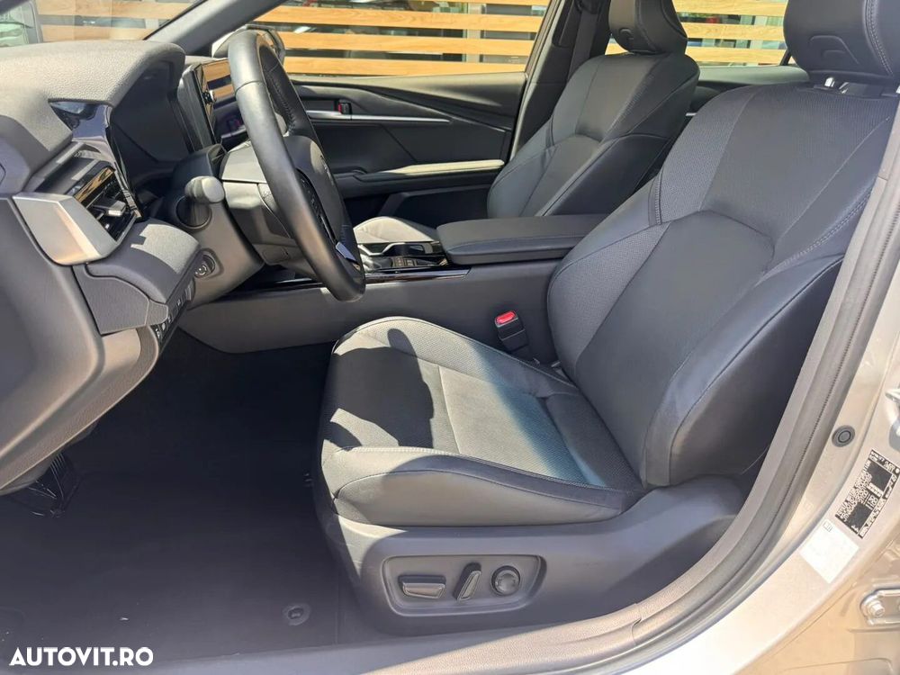 TOYOTA Camry 2024 — imagine 9