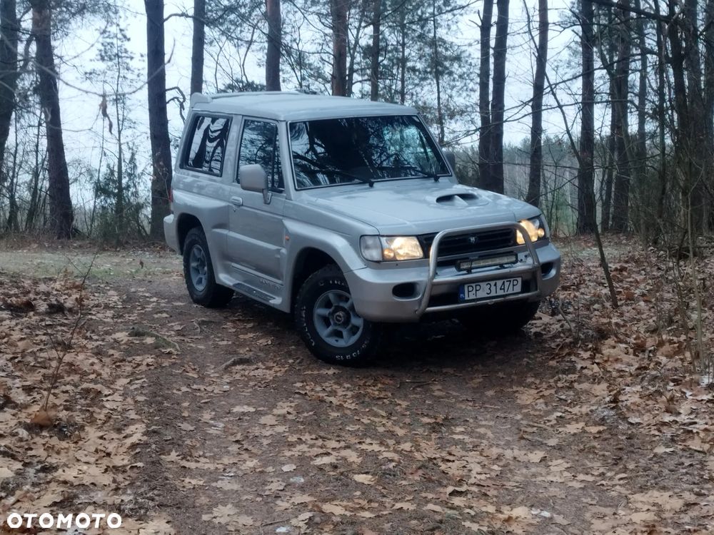 Hyundai Galloper - 1