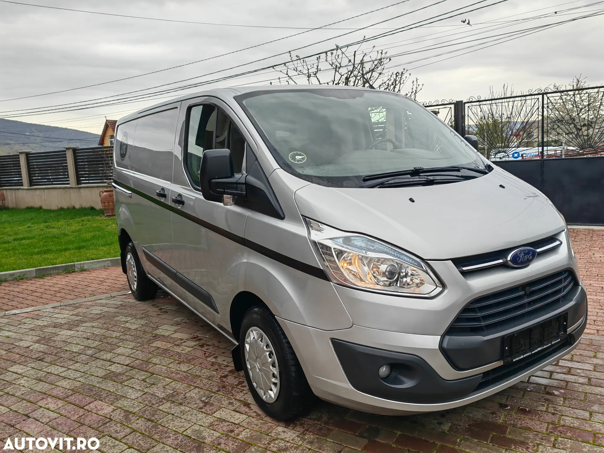 Ford Transit Custom - 10