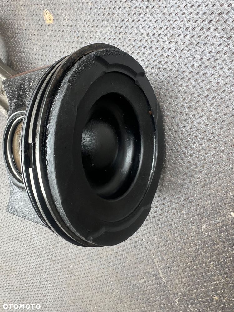 Tłoki Fiat Ducato 2.2 E6 - 2