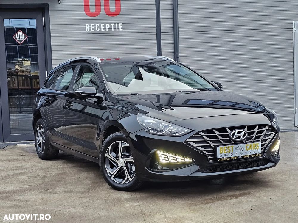 Hyundai i30 1.6 CRDI DCT Trend - 4
