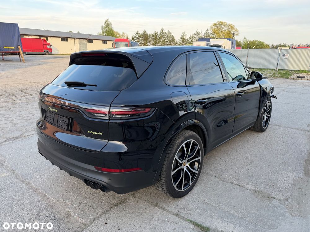 Porsche Cayenne E-Hybrid Tiptronic S Platinum Edition - 5