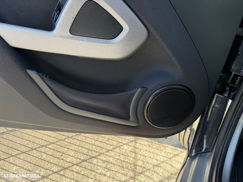 Smart ForTwo Coupé 1.0 mhd Passion 71 - 29