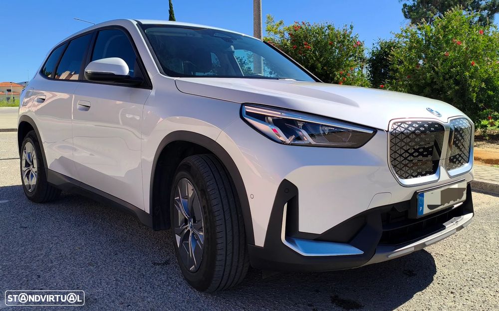 BMW iX1 eDrive20 - 44