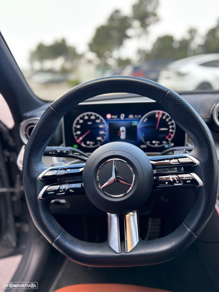 Mercedes-Benz C 300 e AMG Line - 14