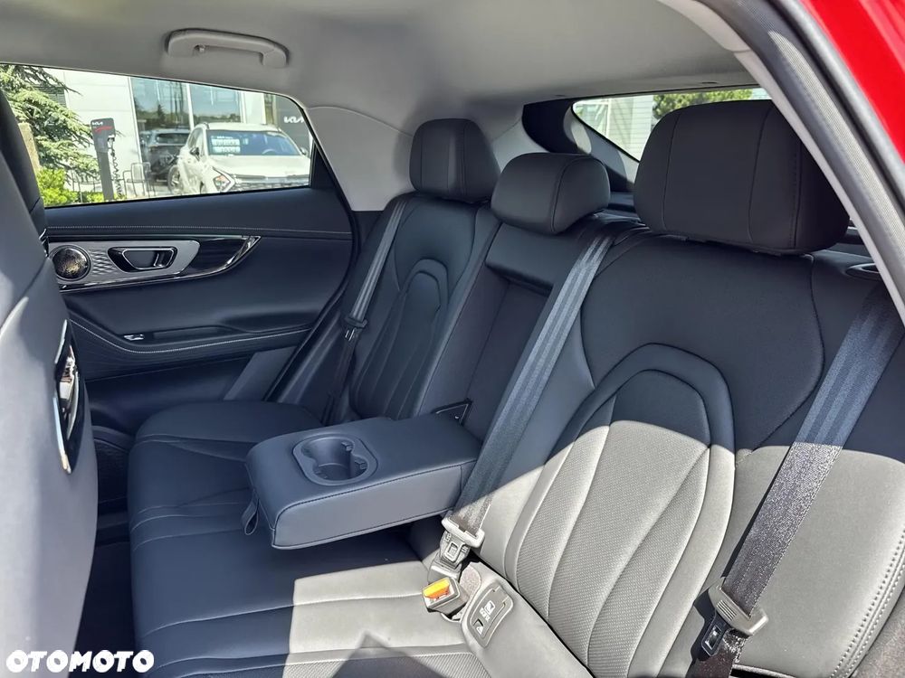 Omoda 5 1.5 T-GDI Hybrid Premium DHT - 22