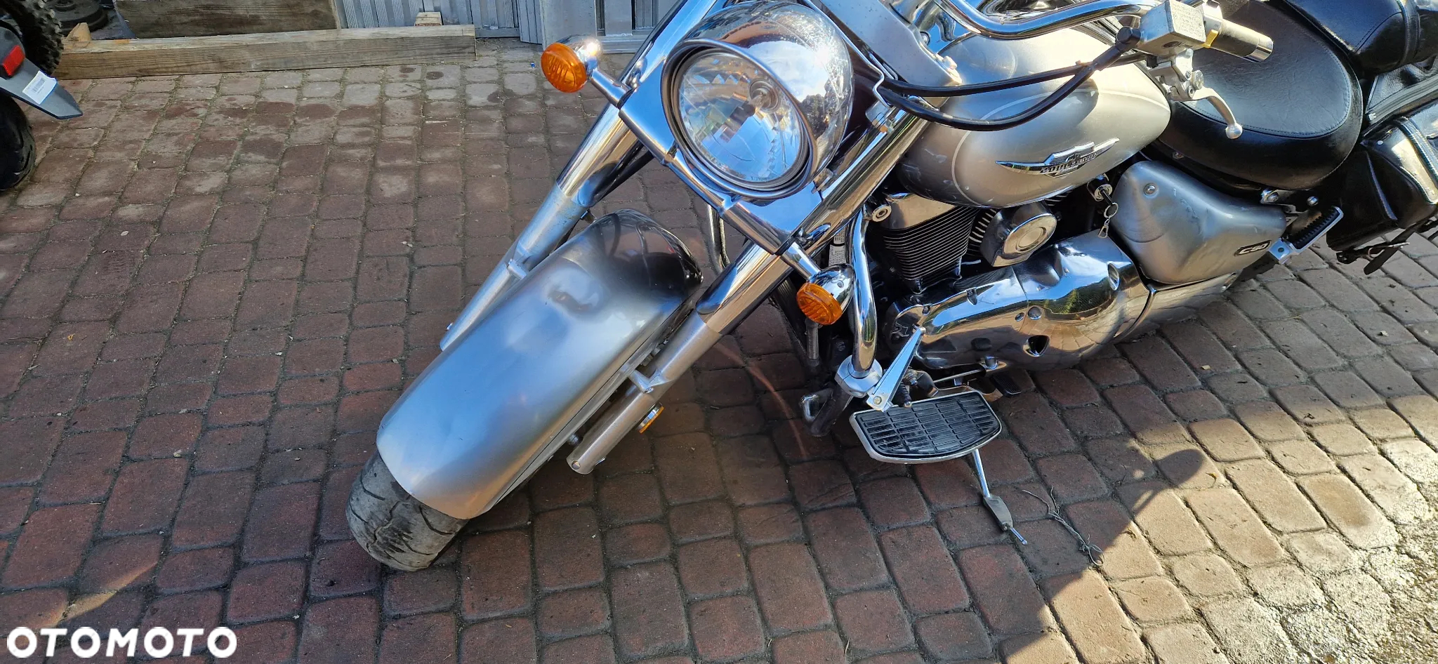 Suzuki VL 1500 Intruder LC - Boulevard C90 - 27