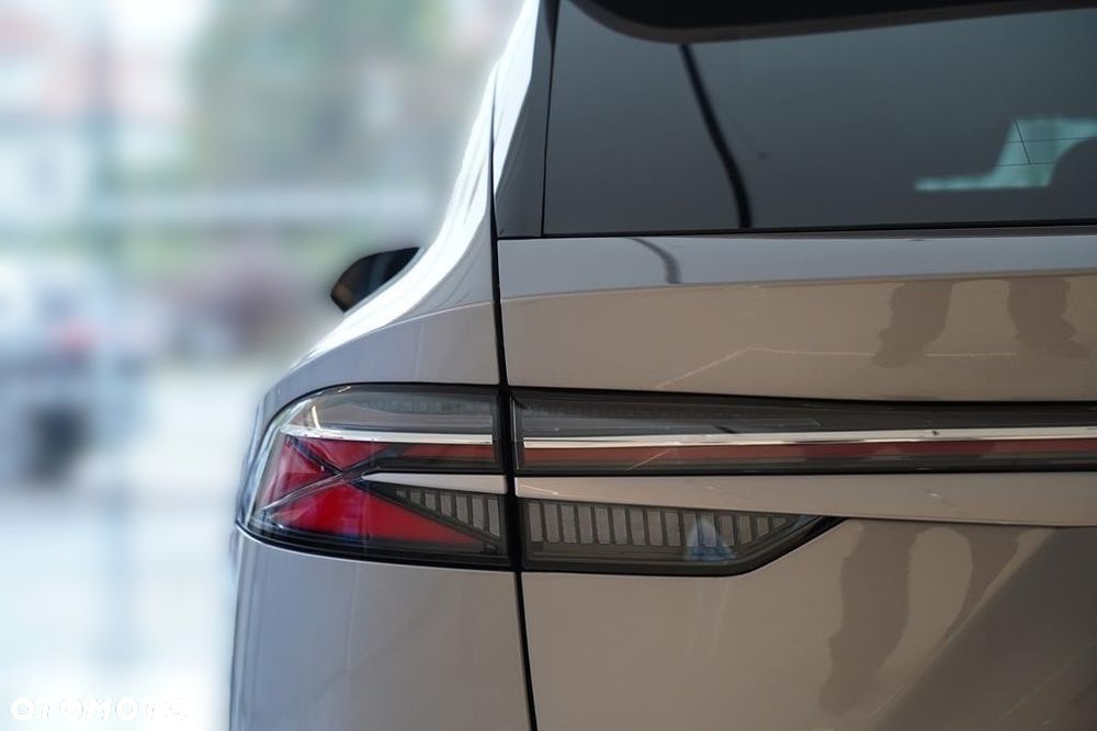 MG HS 1.5T HEV+ Exclusive - 26