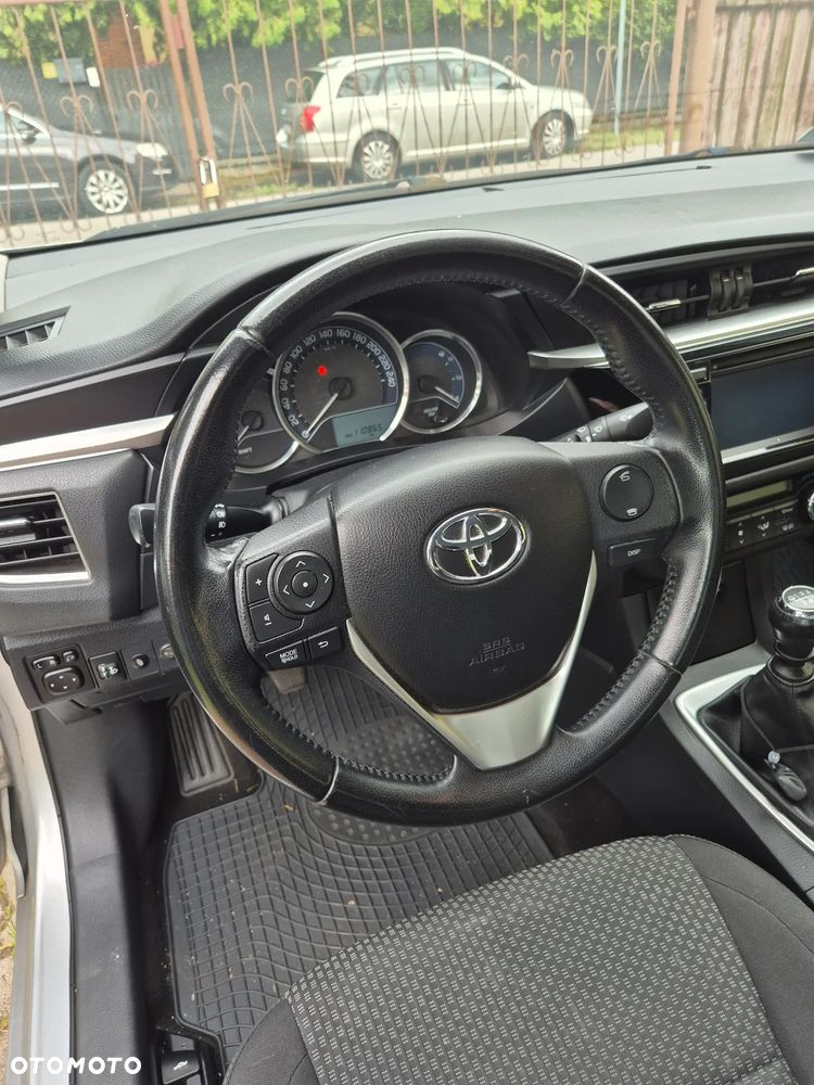Toyota Corolla 1.6 Premium EU6 - 8