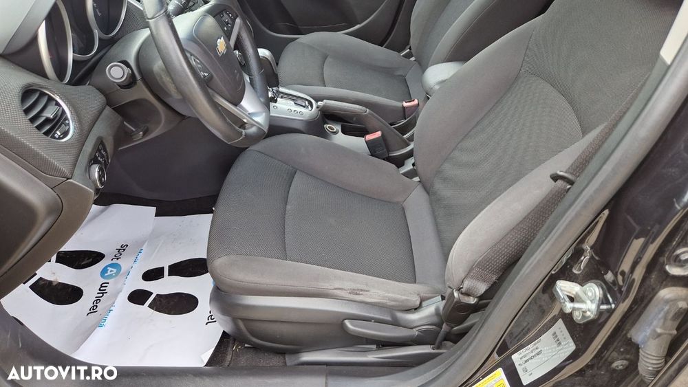 Chevrolet Cruze - 10