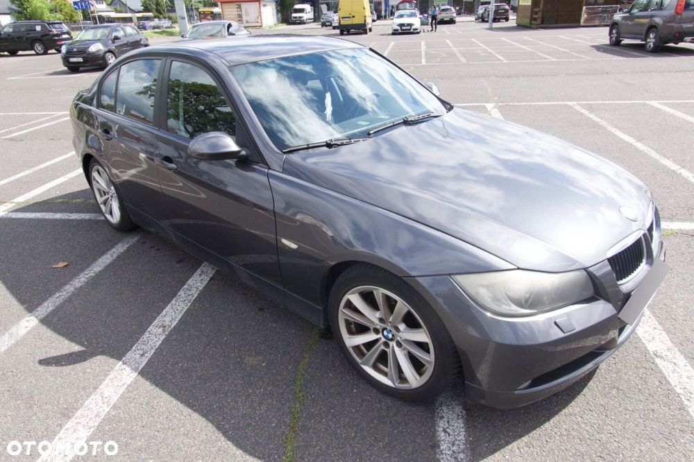 BMW Seria 3 320d - 12