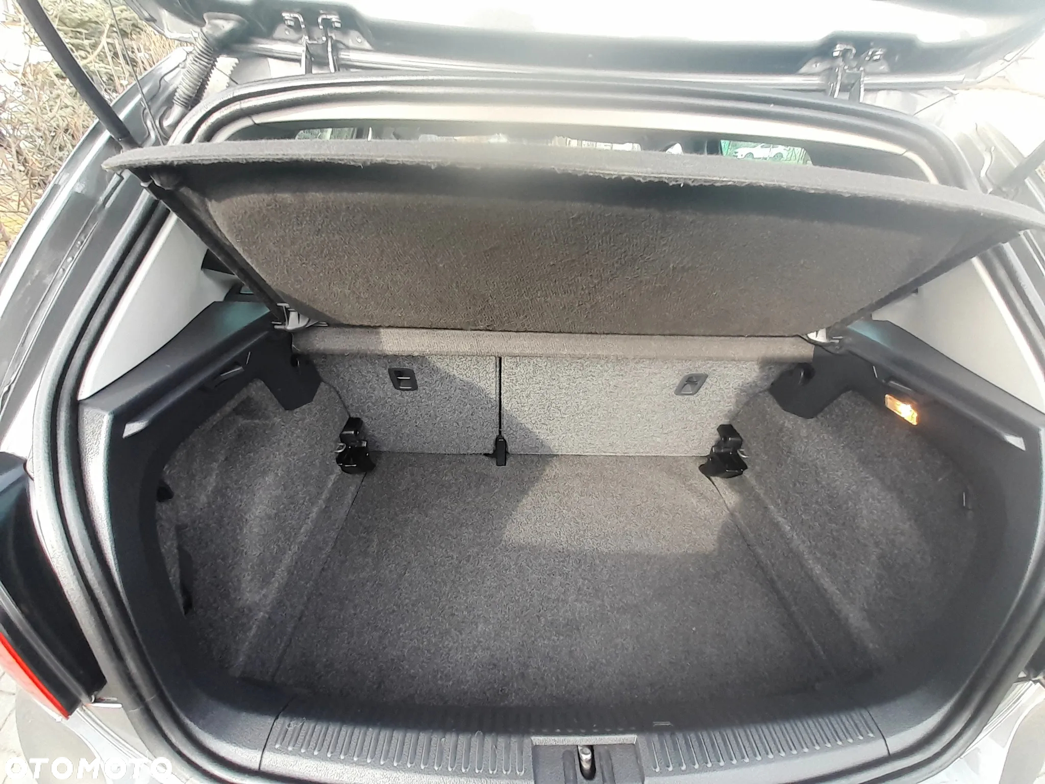 Volkswagen Polo 1.6 TDI Blue Motion Style - 7