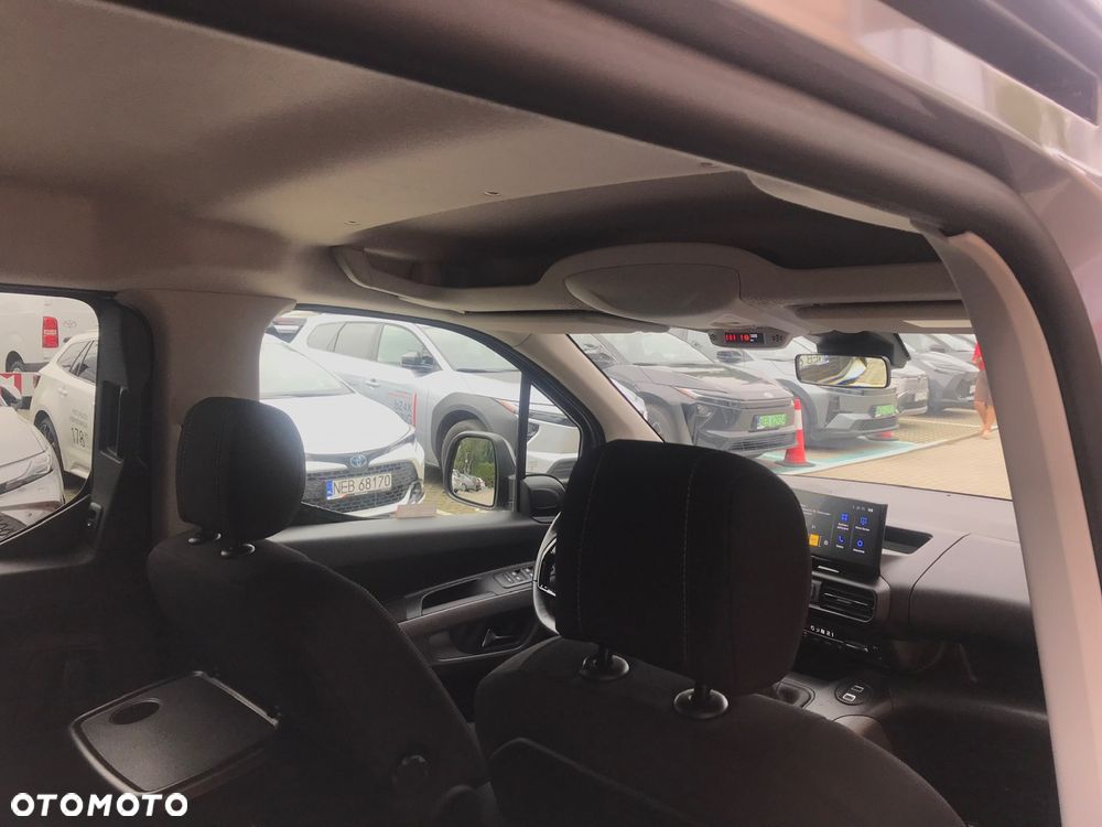 Toyota Proace City Verso 1.5 D-4D Family - 24