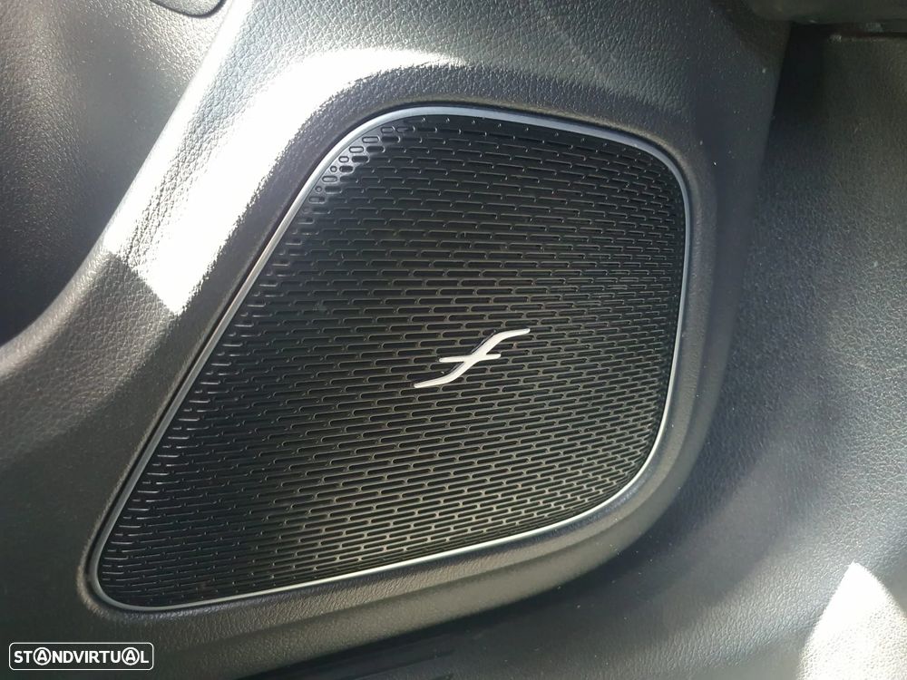 Mercedes-Benz CLA 45 AMG S 4Matic+ Speedshift 8G-DCT Line Premium - 17