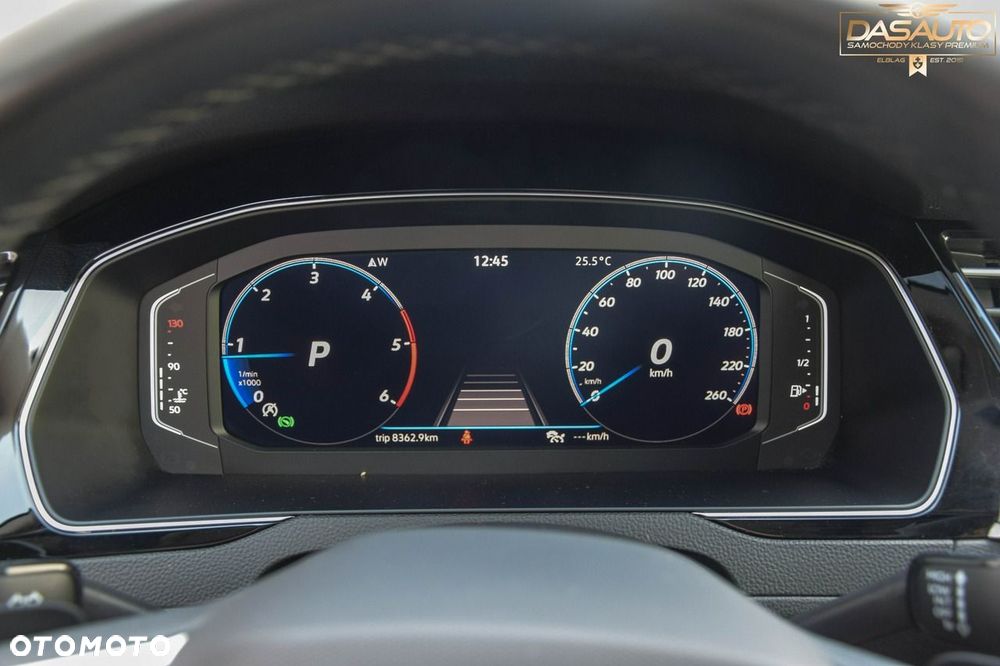 Volkswagen Passat - 22