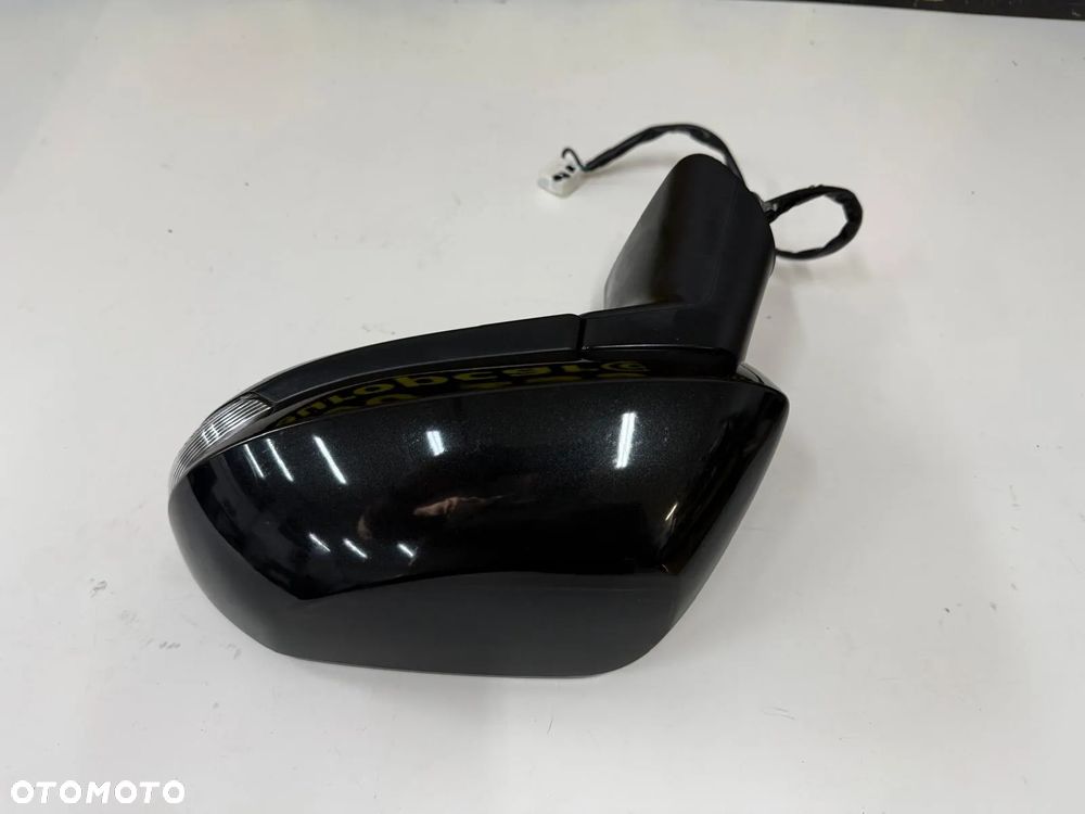 TOYOTA COROLLA XII E21 19-24 LUSTERKO LEWE 8 PIN SKŁADANE KOLOR 209 - 2