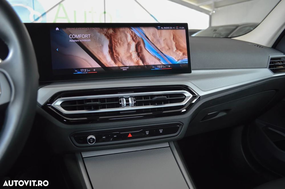 BMW Seria 3 320i Aut. Luxury Line - 26