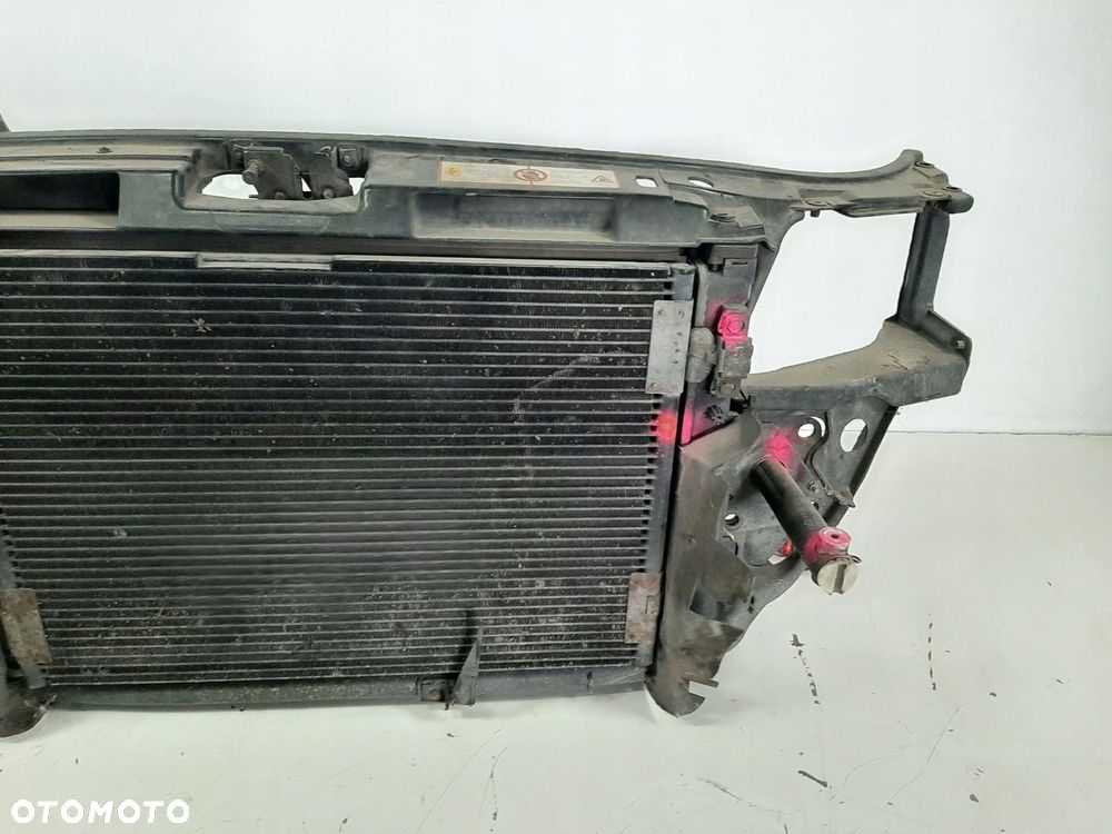 AUDI A4 AVANT 1.9TDI 97R PAS PRZEDNI CHLODNICE WENTYLATOR KPL 185273400 - 4
