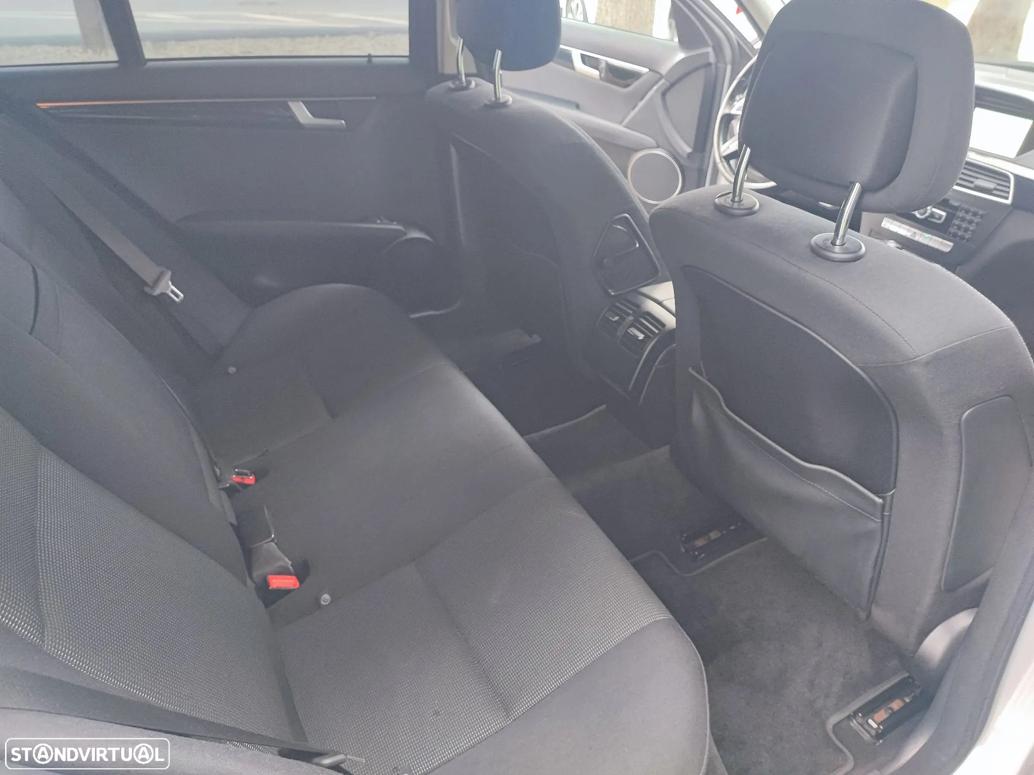 Mercedes-Benz C 220 CDi Elegance BlueEfficiency Aut. - 11