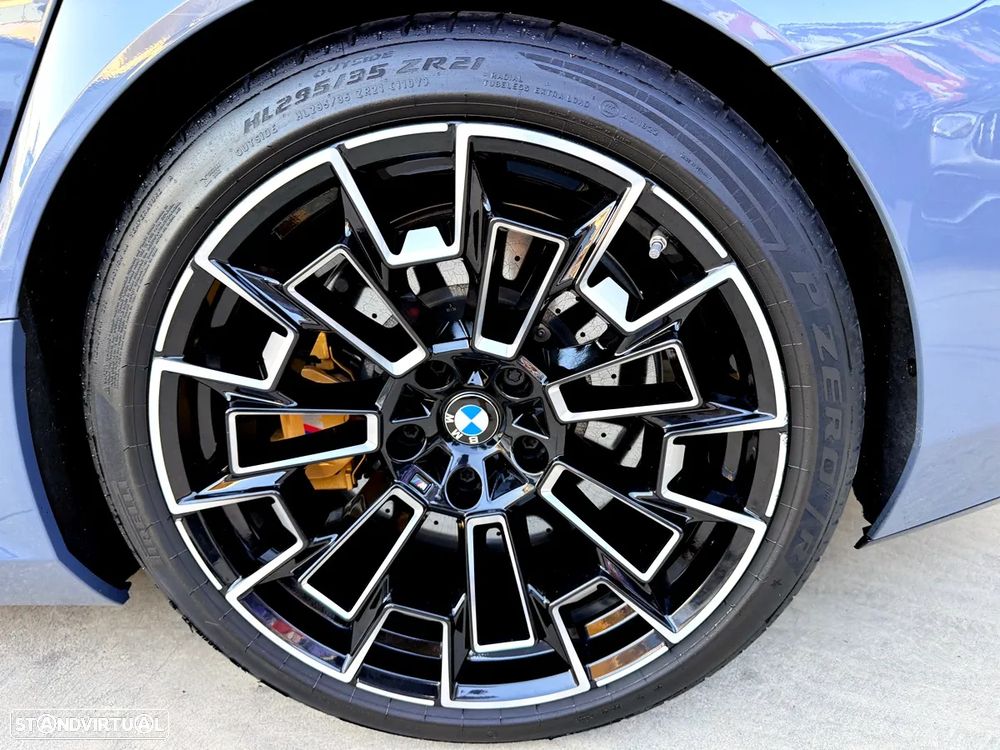 BMW M5 Standard - 54
