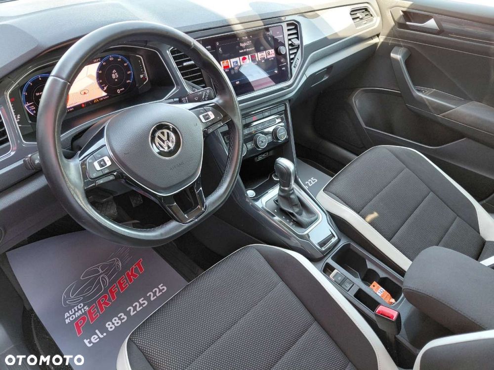 Volkswagen T-Roc - 10