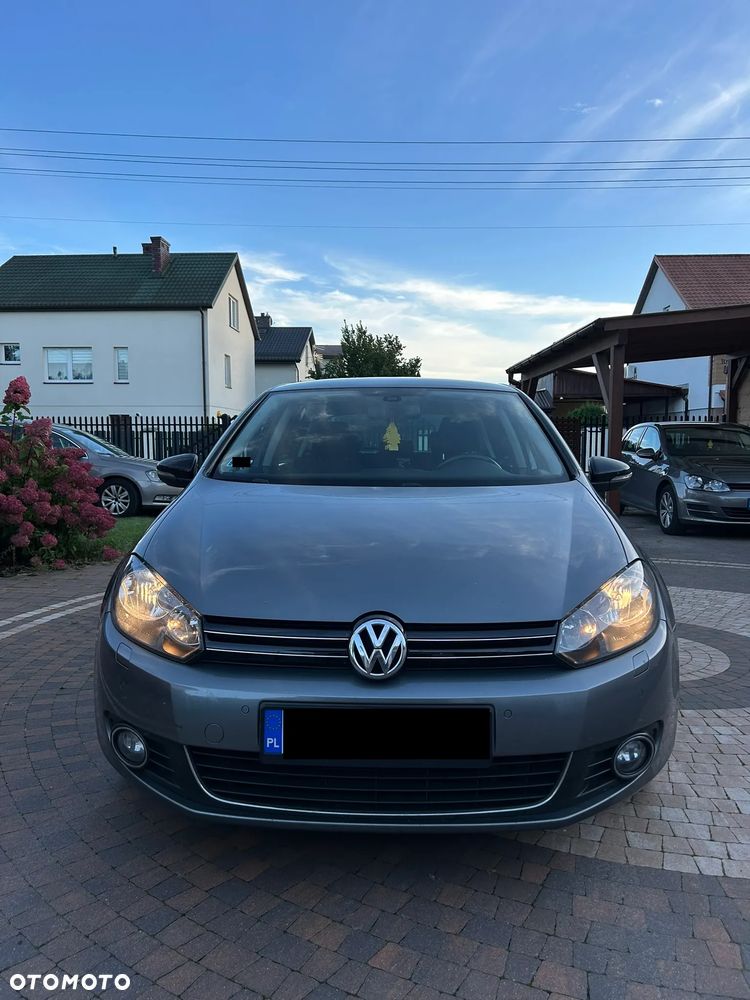 Volkswagen Golf ver-2-0-tdi-dpf-bluemotion-technology-style - 1