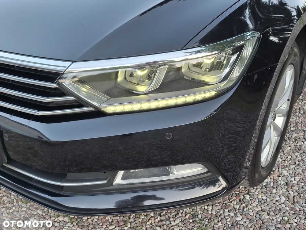 Volkswagen Passat - 20
