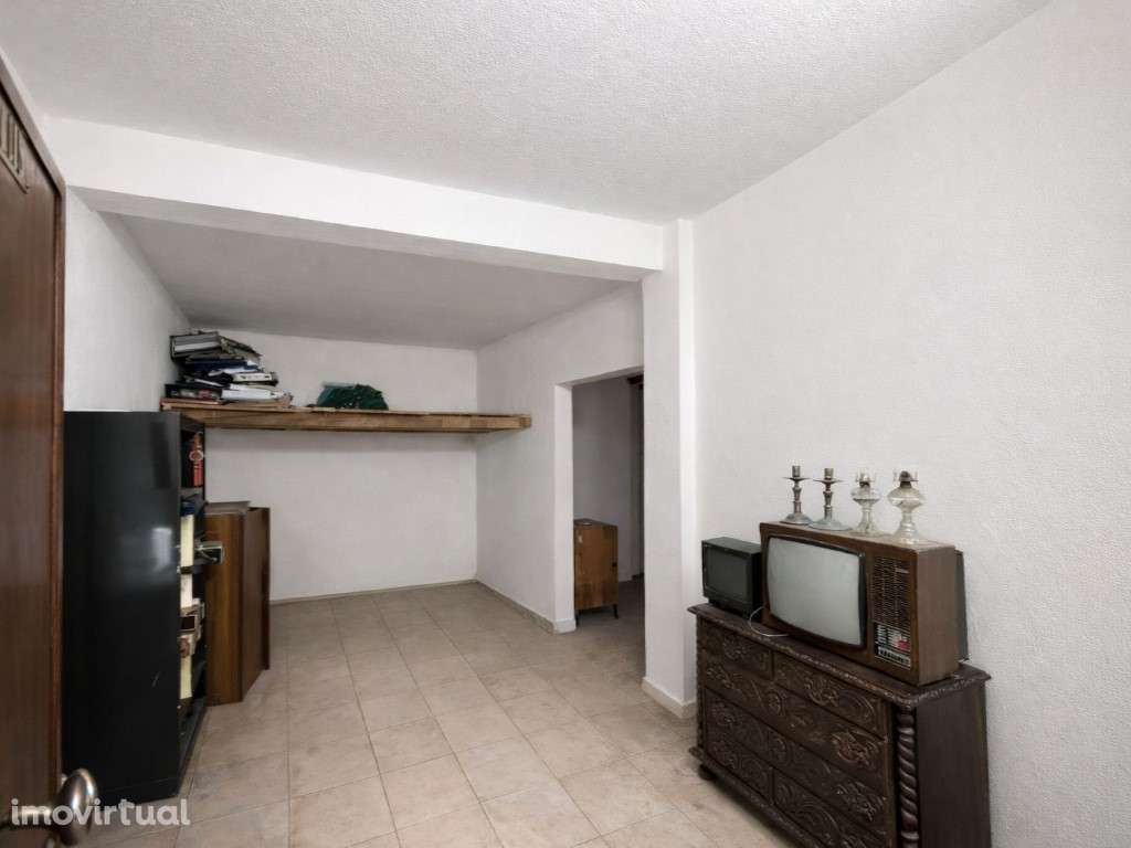 Espaço Comercial / Estabelecimento no Rés do Chão - Caneças - Grande imagem: 2/6