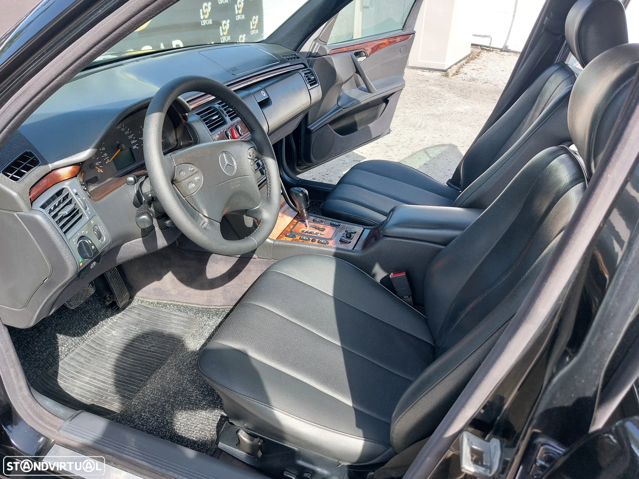 Mercedes-Benz E 220 - 9