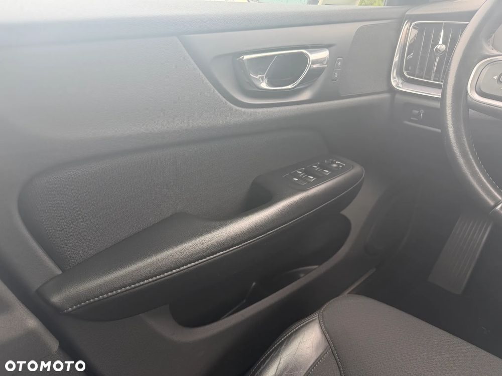 Volvo V60 - 14