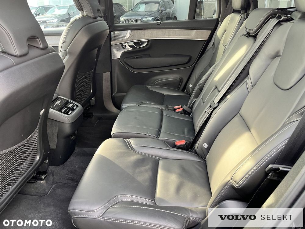 Volvo XC 90 - 29