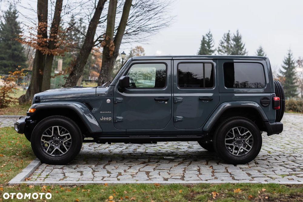 Jeep Wrangler - 3