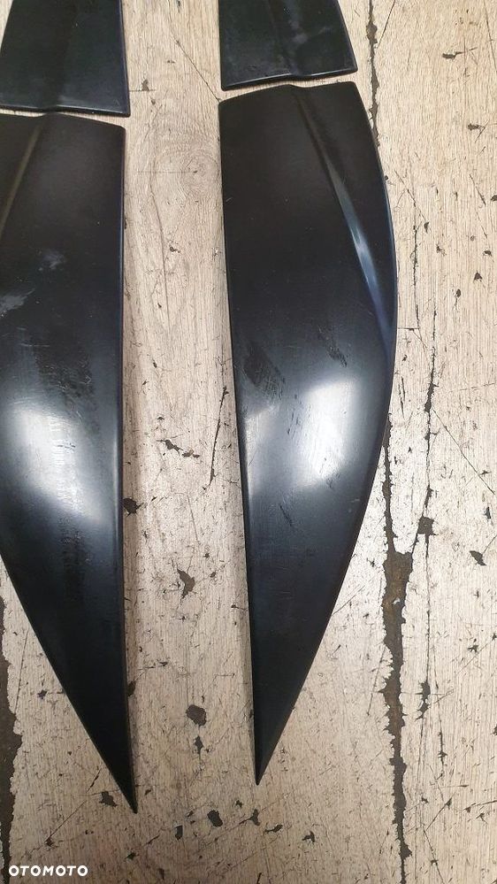 Osłony listwy TECHART Porsche Cayenne - 4