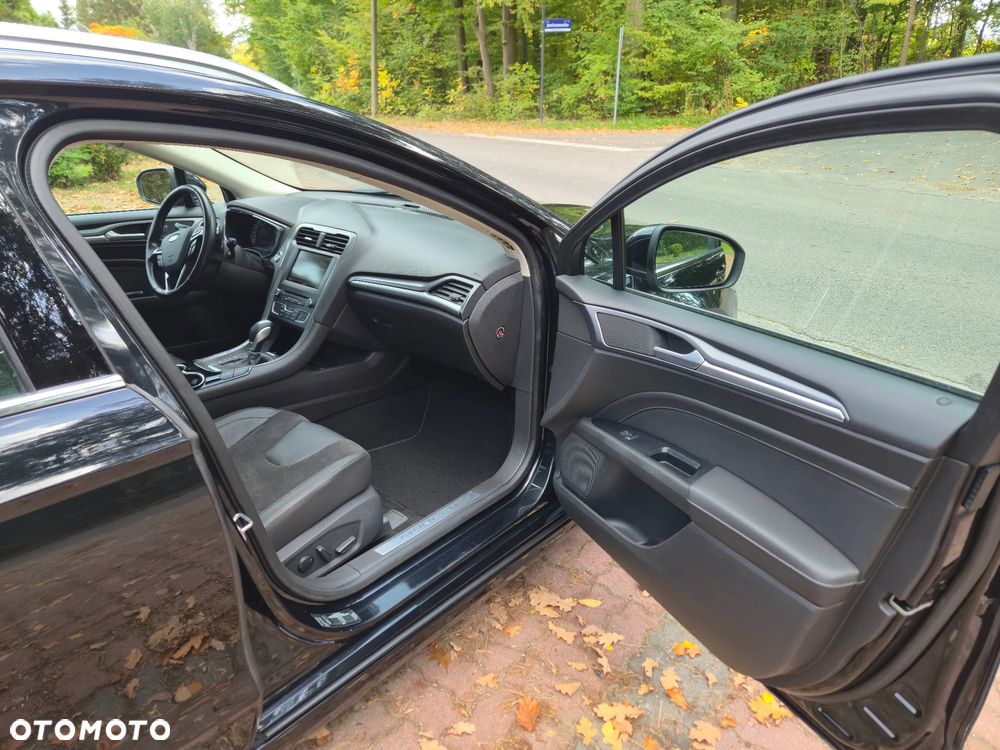 Ford Mondeo - 8