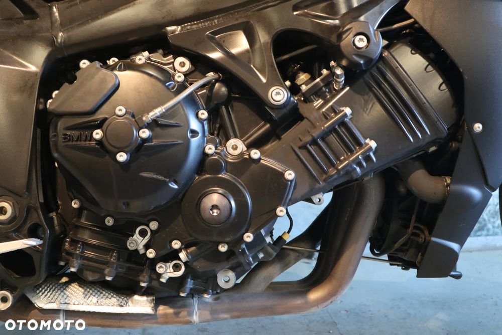 BMW K - 19