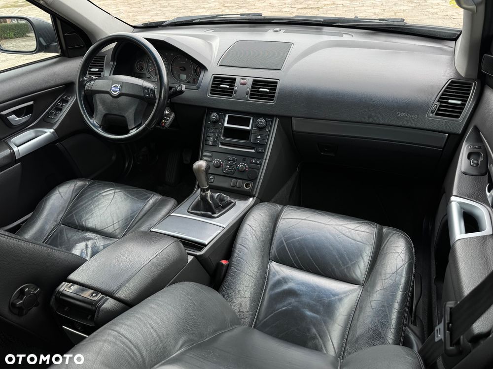 Volvo XC 90 2.4 D5 Momentum - 7