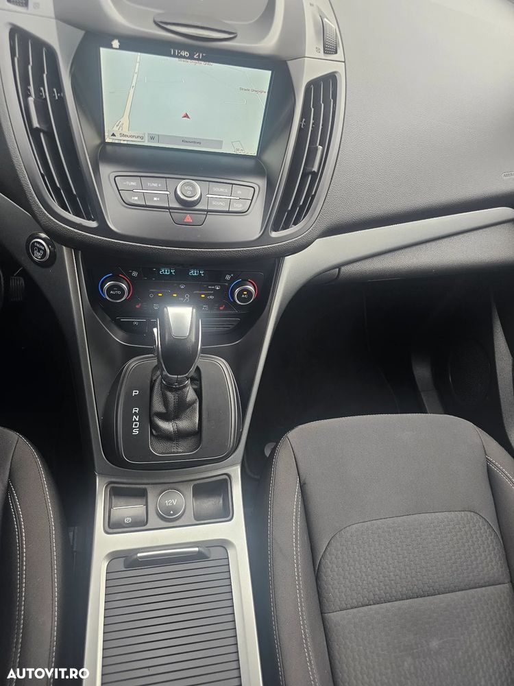 Ford Kuga 2.0 TDCi 4x4 Aut. Cool & Connect - 11
