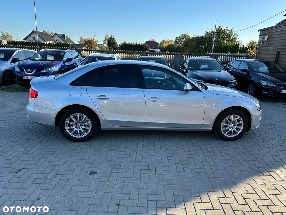 Audi A4 Limousine - 36
