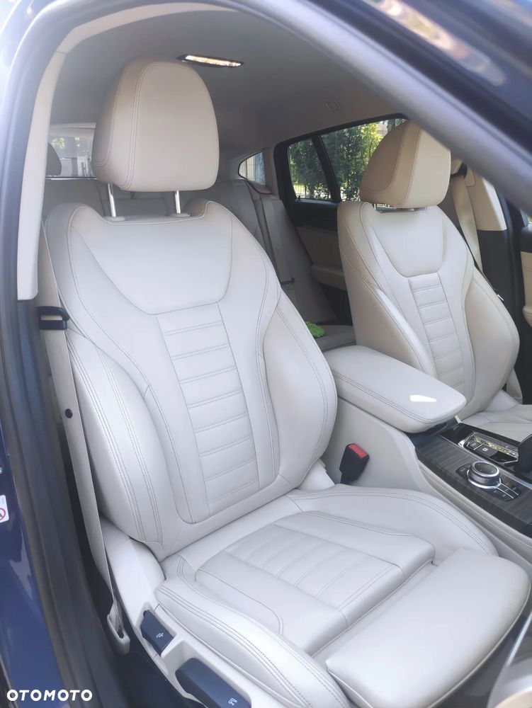 BMW X4 xDrive20i xLine sport - 24