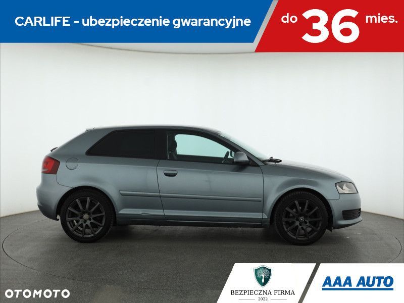 Audi A3 Sportback - 8