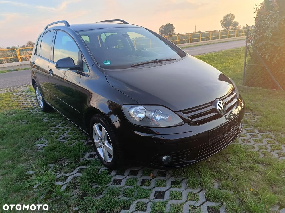 Volkswagen Golf Plus - 10