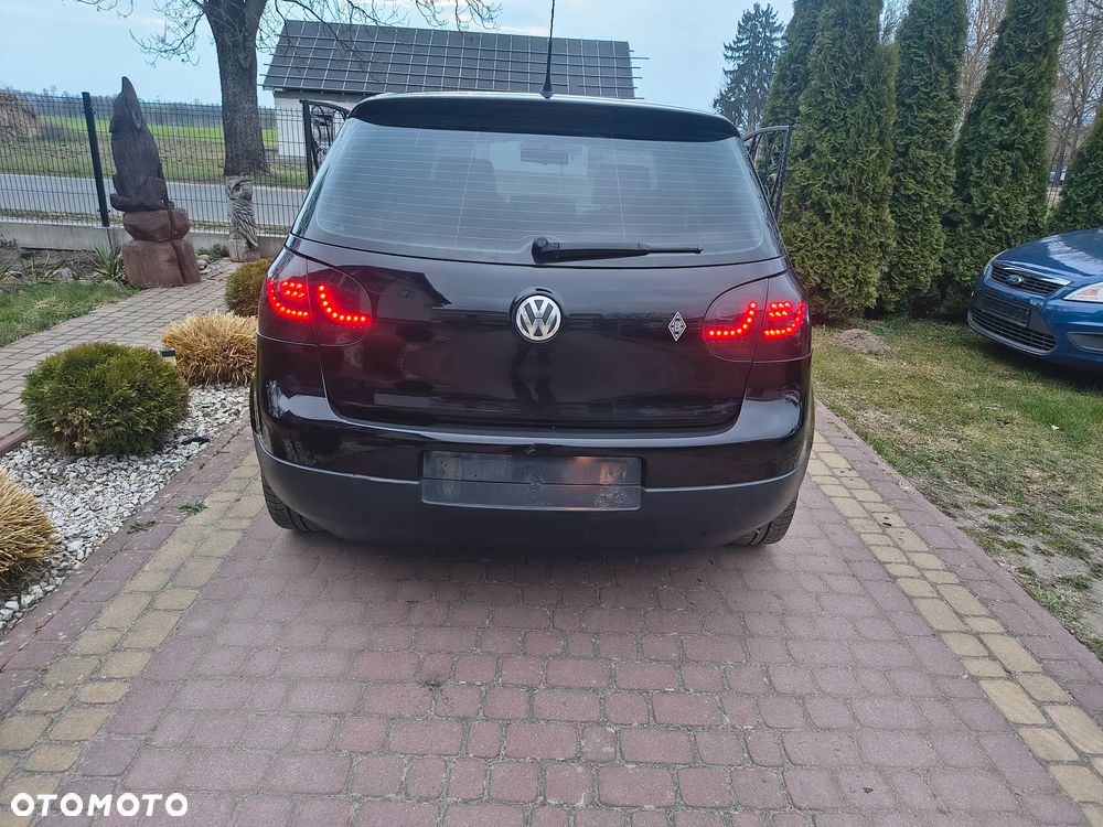 Volkswagen Golf 1.6 Edition - 2