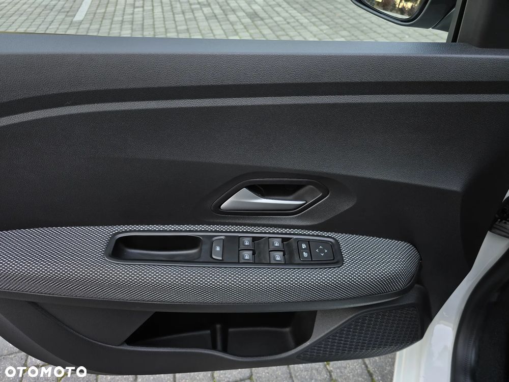 Dacia Sandero TCe 90 Journey - 20