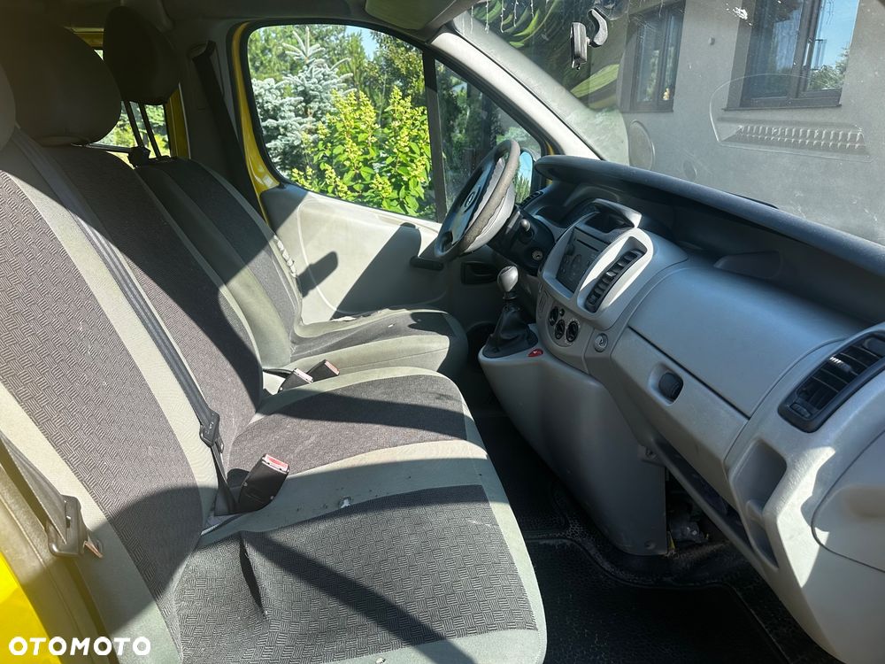 Opel Vivaro - 6