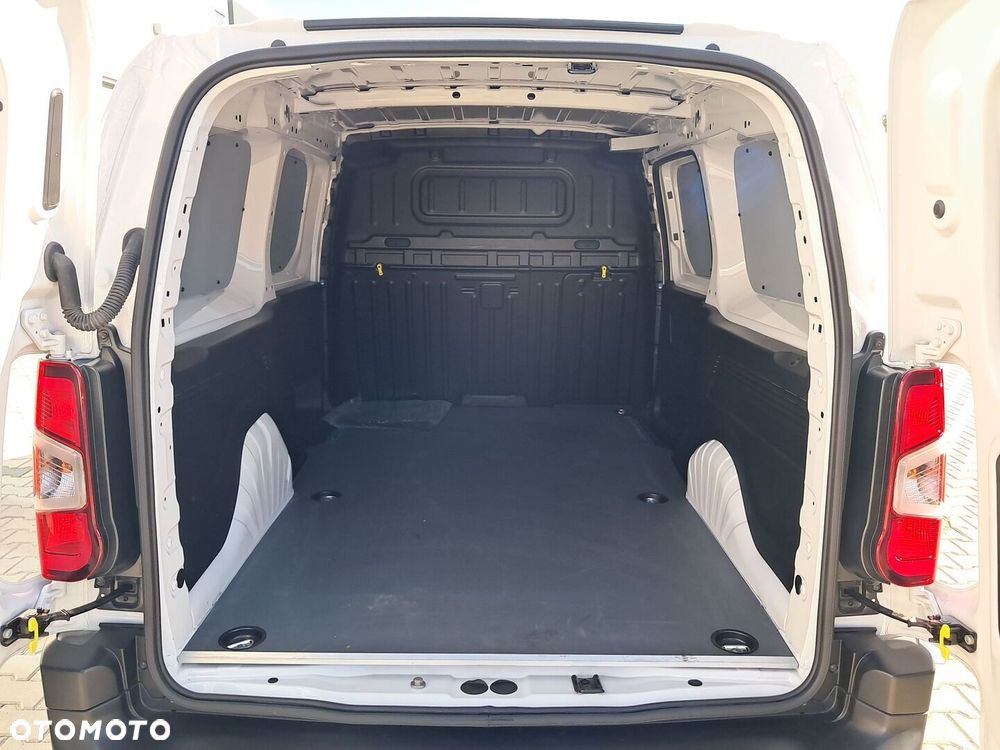 Toyota PROACE CITY - 12