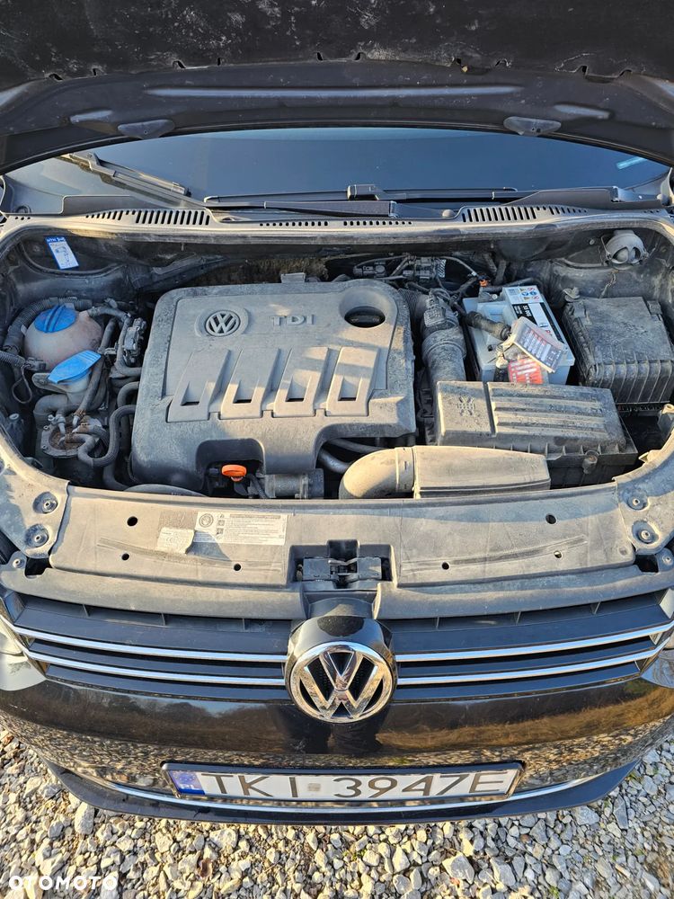 Volkswagen Touran 1.6 TDI DPF Comfortline - 11