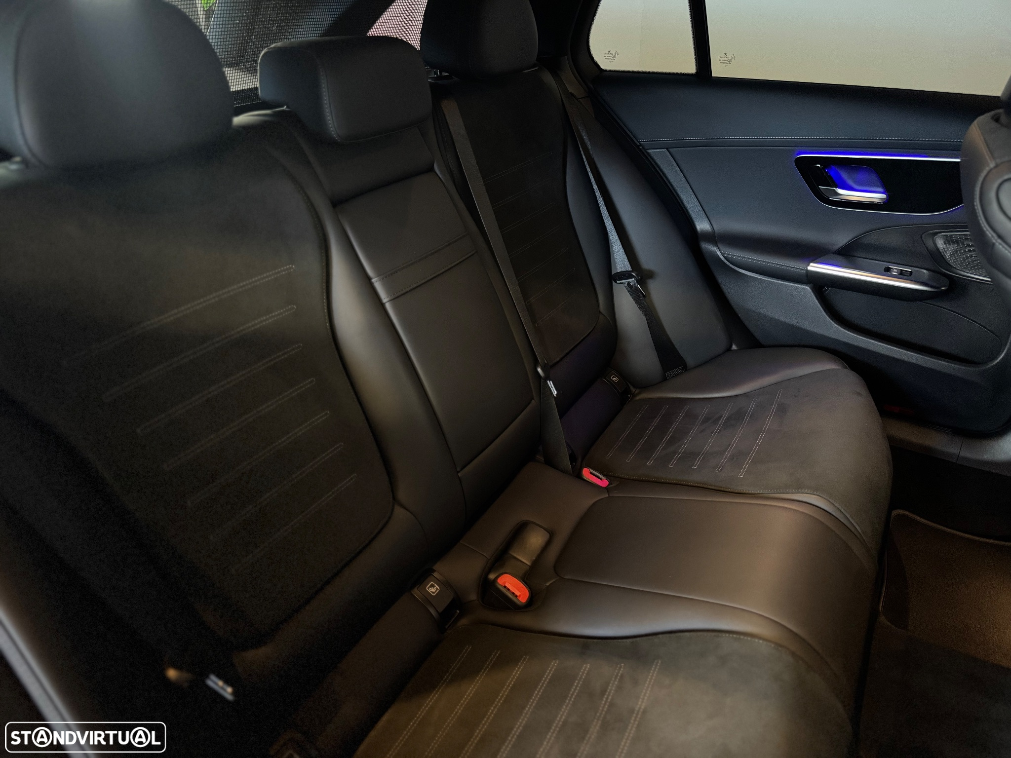 Mercedes-Benz C 220 d AMG Line - 36