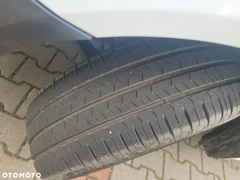 Mercedes-Benz Sprinter - 33