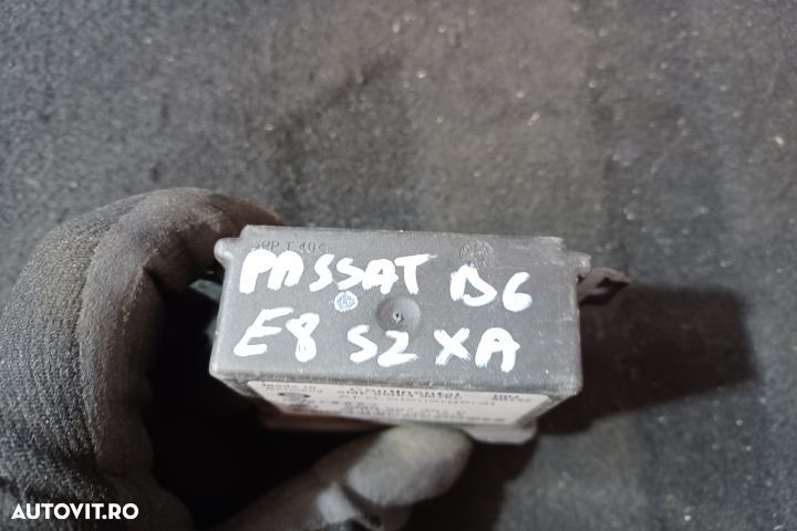 Calculator lumini 5WK49676C 5WK49676C Volkswagen VW Passat B6 [2005 - - 4